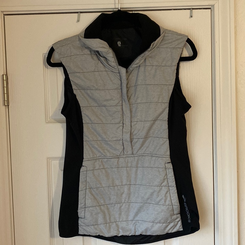 Brooks Running Vest